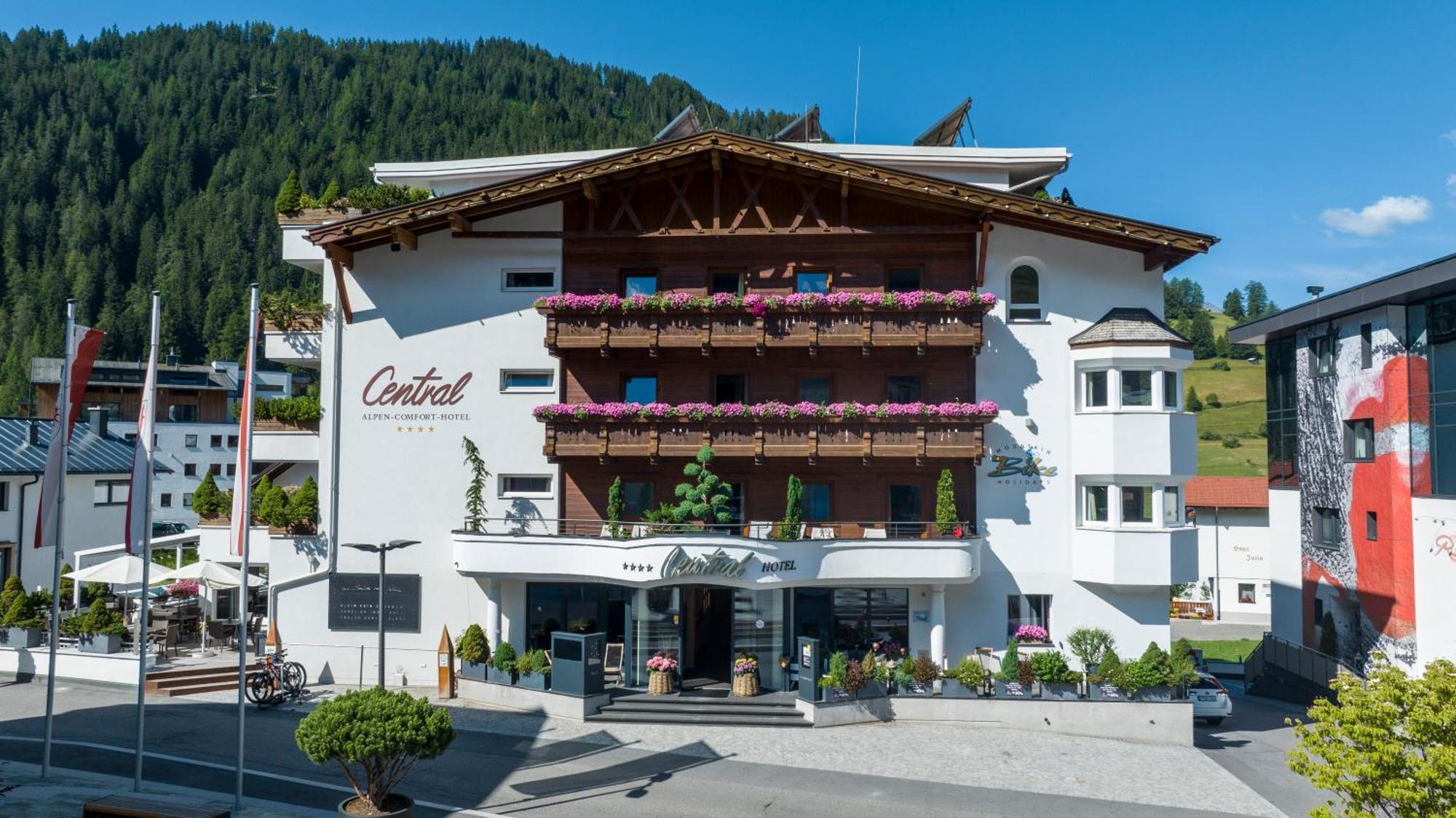 Alpen-Comfort-Hotel Central Nauders Esterno foto